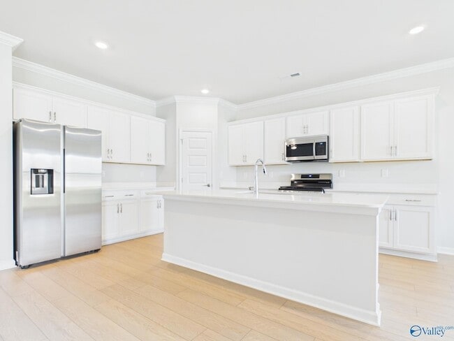 Photo - 315 Susan Lynn Dr