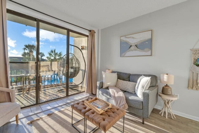 Building Photo - 214 Miracle Strip Pkwy SW Unit SI ID1501996P