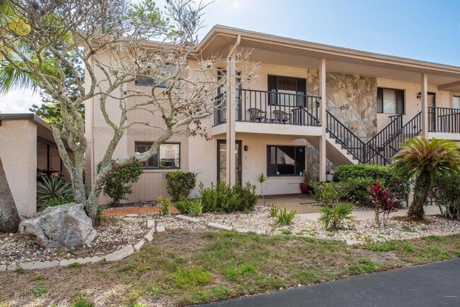 Photo - 9910 Eagles Point Cir Unit 3