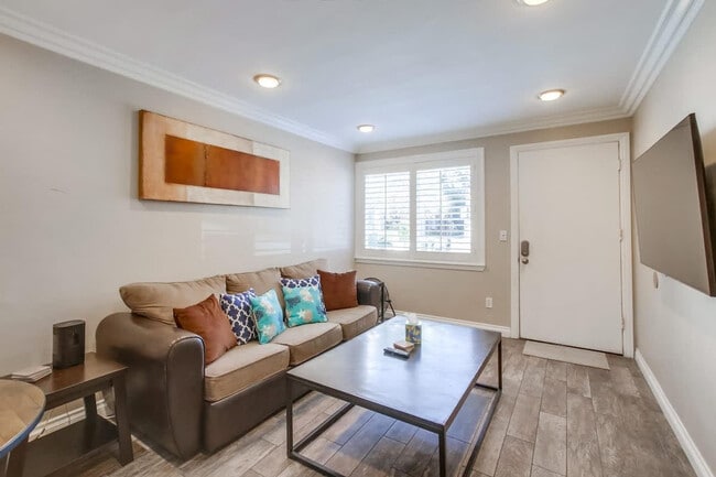 Building Photo - 3764 Bayside Ln Unit ID1300715P