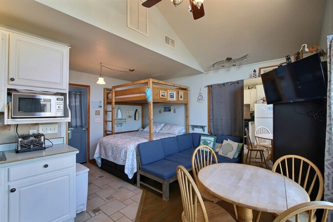 Building Photo - 56821 North Carolina Hwy 12 Unit ID1255552P