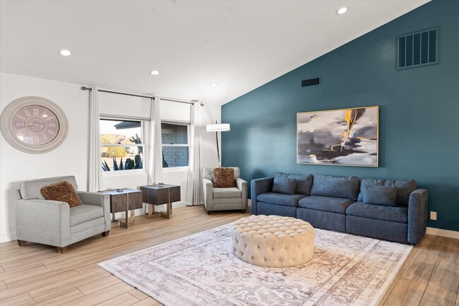 Photo - 15638 N 41st Pl Unit SI ID1068374P