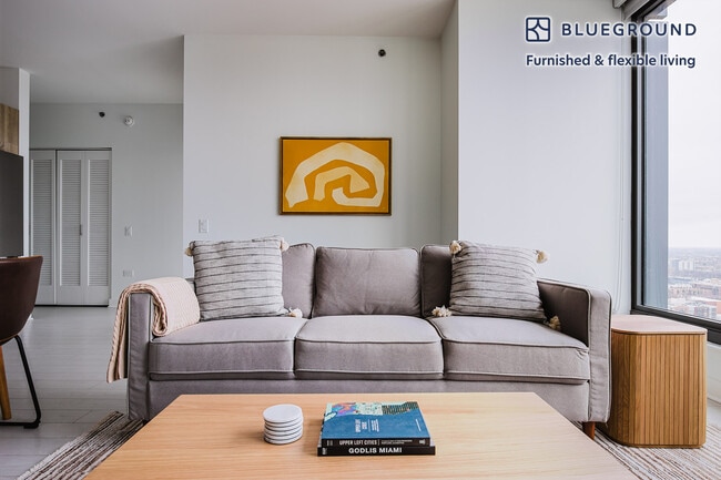 Photo - 1035 W Van Buren St Unit FL28-ID1166