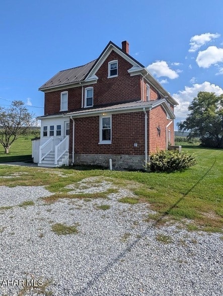 Photo - 120 Birch Ln