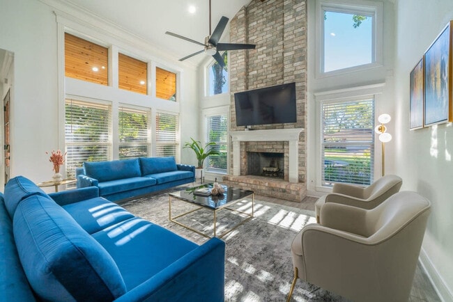 Photo - 15314 Philippine St Unit ID1019567P