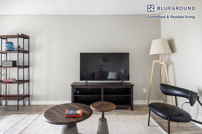 Photo - 615 S Catalina Ave