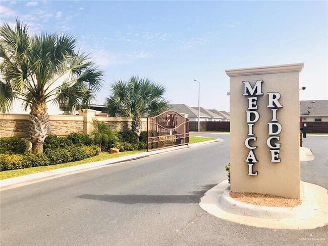 Photo - 1716 W Garrison Dr Unit 2