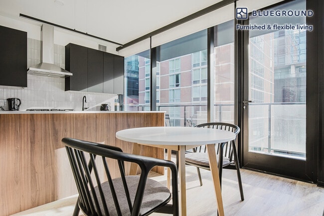 Photo - 535 N St Clair St Unit FL7-ID1145