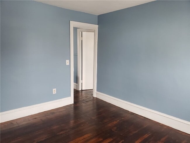 Photo - 142 Pocasset Ave