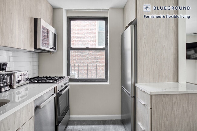 Photo - 125 Salem St Unit FL3-ID452