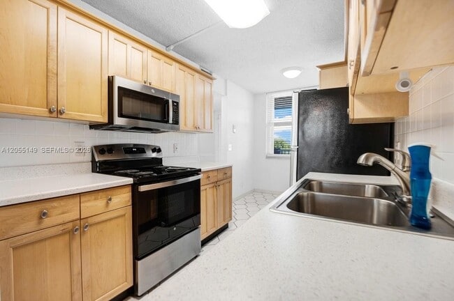 Photo - 250 Jacaranda Dr Unit 508