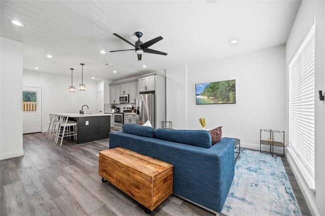 Photo - 8636 Scott St Unit A