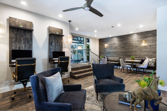 Photo - Hardrock Canyon