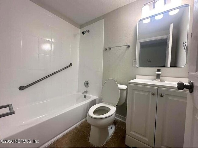 Photo - 1599 W 30th St Unit B