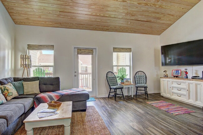 Photo - 1813 Eleventh Street-SI ID1023289P Unit SI ID1023289P