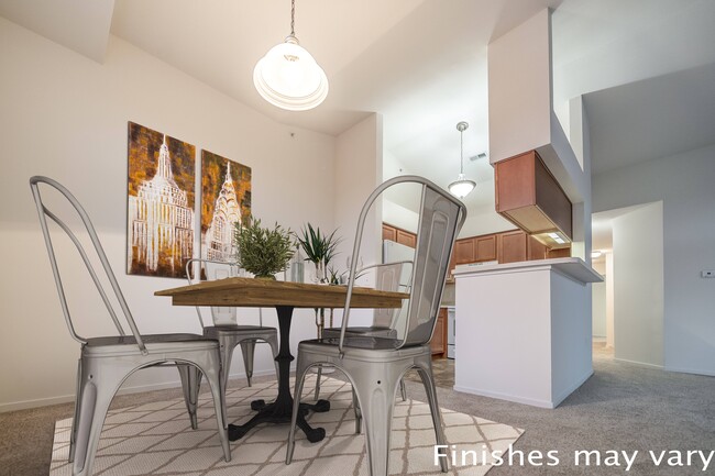 Tyler Dining Room - Prairie Lakes Apartments