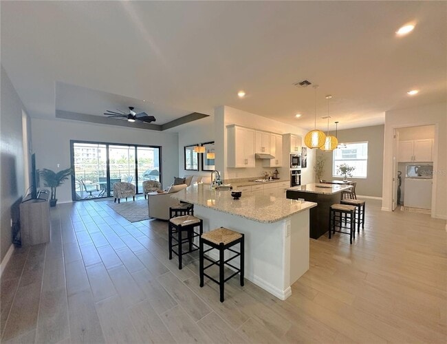 Photo - 25018 Longmeadow Dr