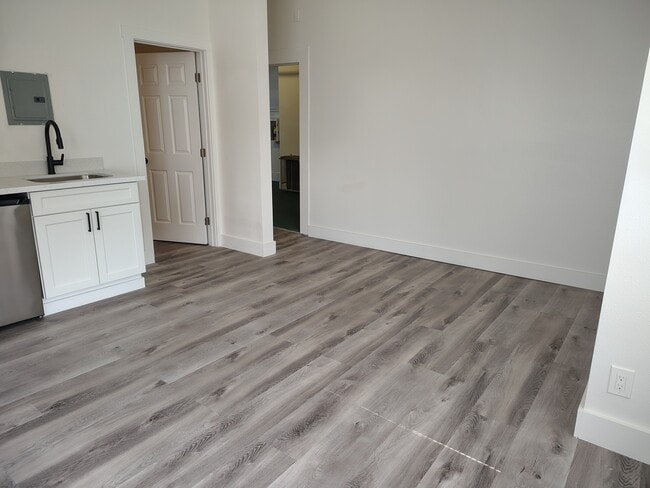 Photo - 2375 Fruitvale Ave