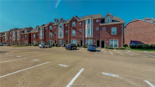 Photo - 305 Holleman Dr E Unit 1306