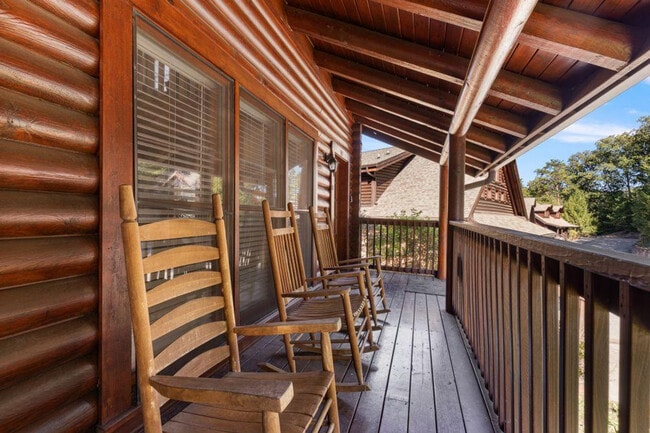 Photo - 741 Golf View Blvd Unit ID1266614P