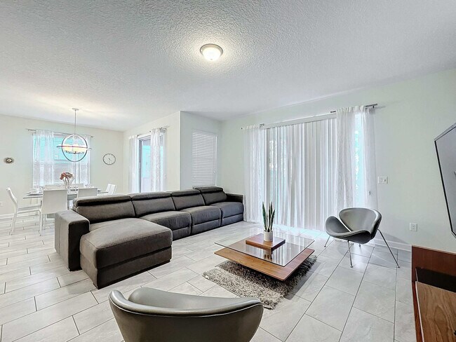 Photo - 1589 Flange Dr Unit ID1315021P