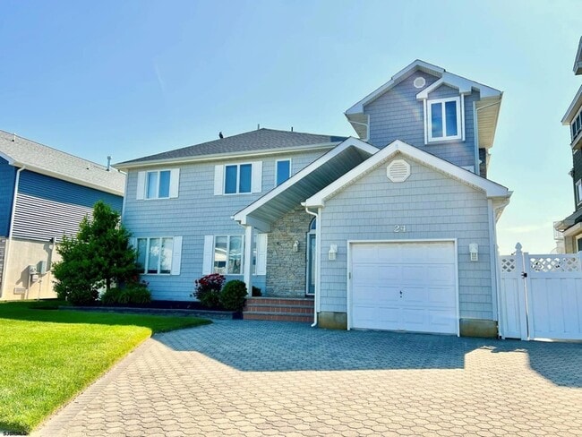 Photo - 24 Ocean Dr W