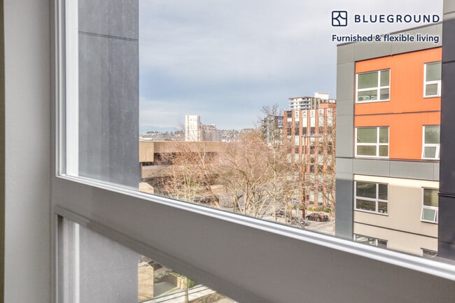 Photo - 330 3rd Ave W Unit FL7-ID257