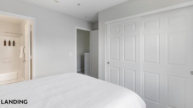 Photo - 9242 W Russell Rd Unit 09-211