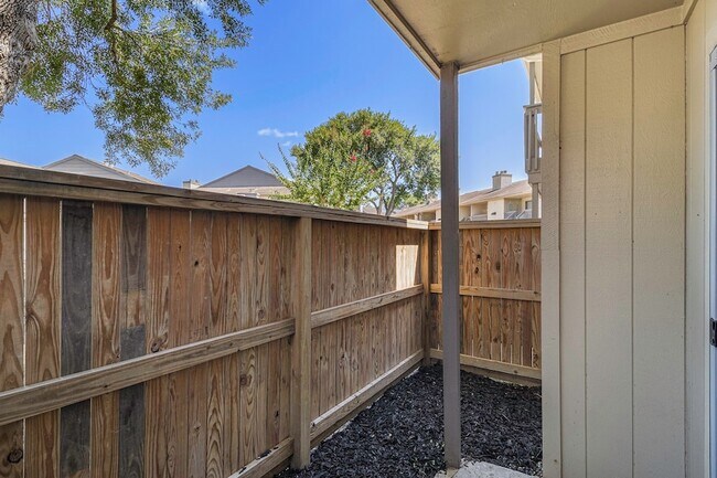 Photo - 1900 Bay Area Blvd Unit 121