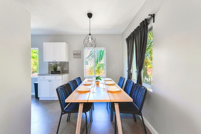 Photo - 437 NE 69th St Unit FL2-ID1022318P