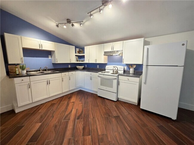 Photo - 236 Jefferson Ave