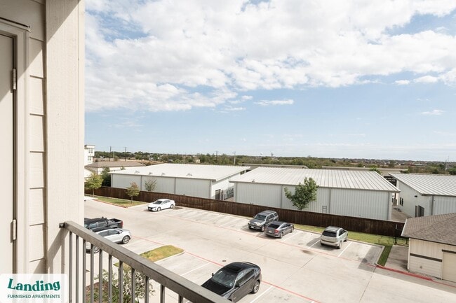 Photo - 12500 Shadowglen Trce Unit 10304