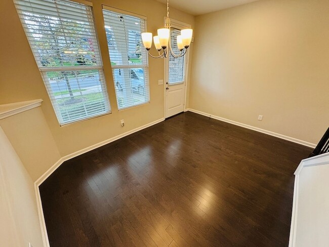 Photo - 748 Tennypark Ln