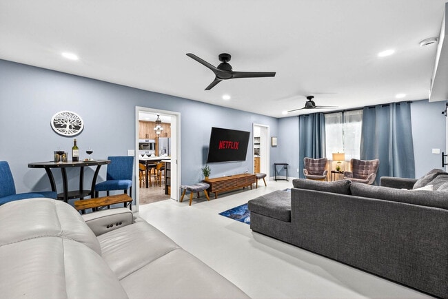 Photo - 319 Brentwood Dr Unit ID1297049P