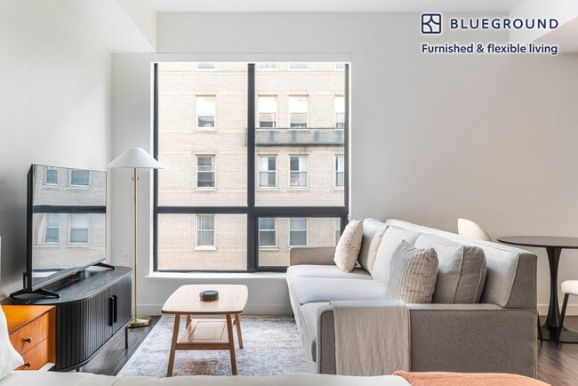 Building Photo - 238 13th St Unit FL7-ID2014