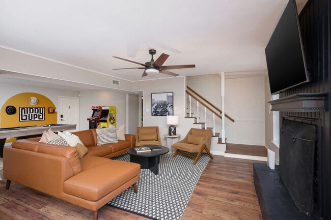 Building Photo - 11610 Intrigue Dr Unit SI ID1048680P