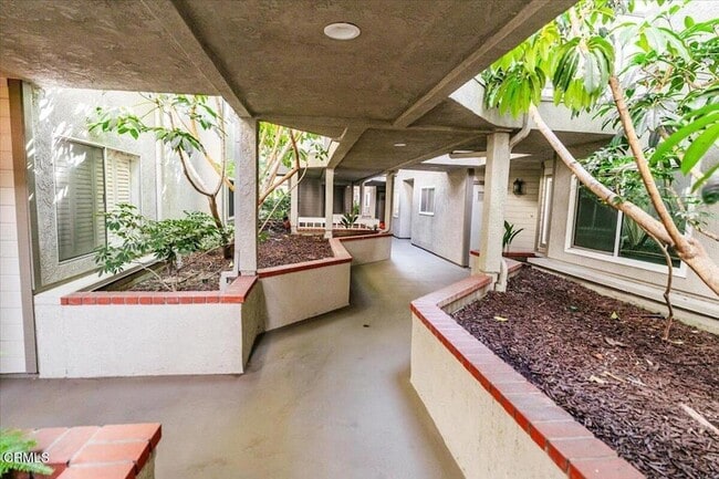 Photo - 961 E California Blvd Unit 109