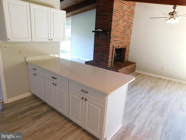 Photo - 1242 S Governors Ave