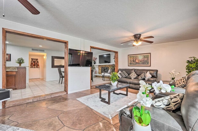 Building Photo - 8407 E Angus Dr Unit SI ID1385928P
