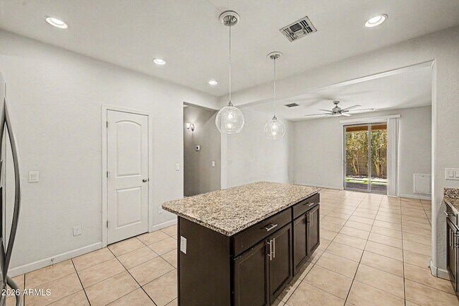 Photo - 1619 N Hillcrest