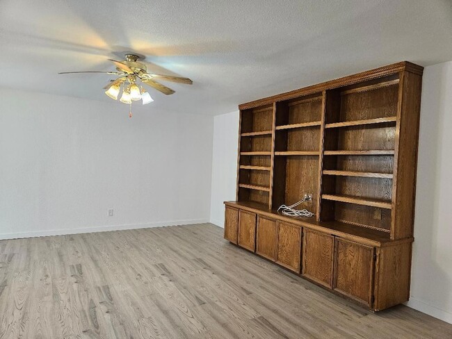 Photo - 1511 W Mesa Park Dr