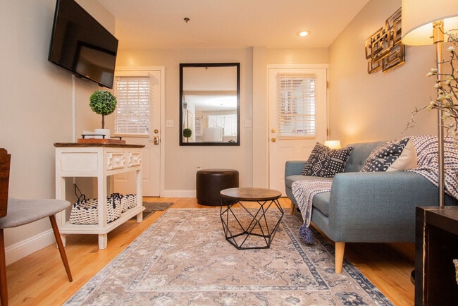 Building Photo - 25 A Jay St Unit SI FL3-ID1238070P