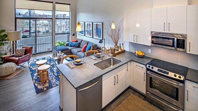 Building Photo - Eastside Bond