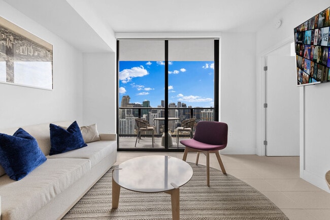 Photo - 159 NE 6th St Unit FL47-ID1032226P