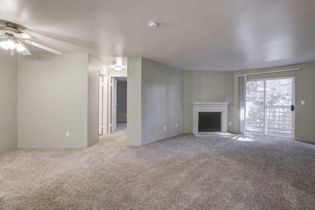 Photo - Cascadia Pointe