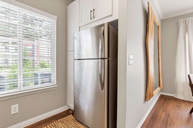 Photo - Cortland on Cherry Creek