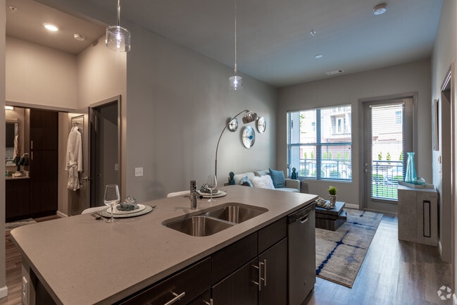 2BR, 2BA - 971 SF Model - The Villages of Twin Oaks