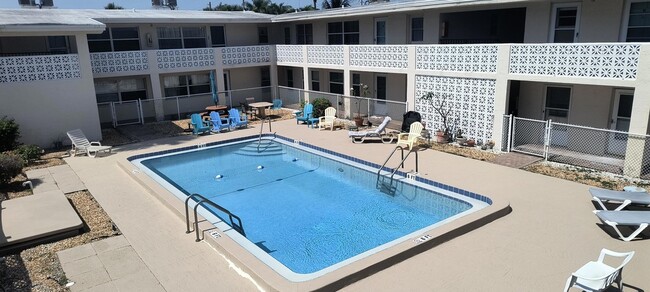 Photo - 350 Woodland Ave Unit 6