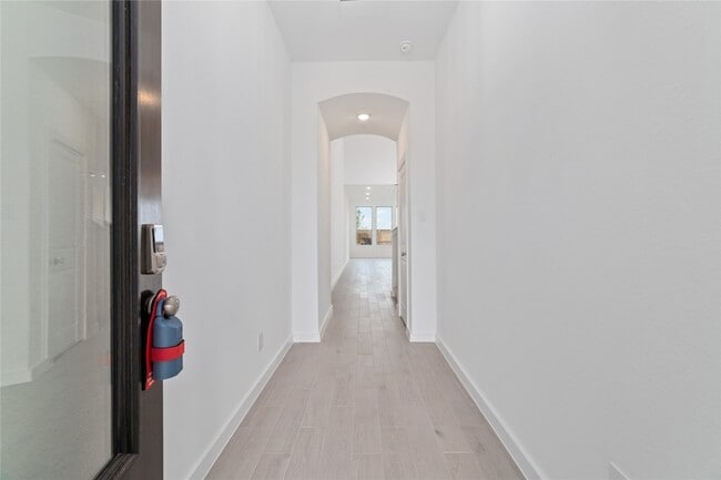 Photo - 6559 Scarlet Pond Ln