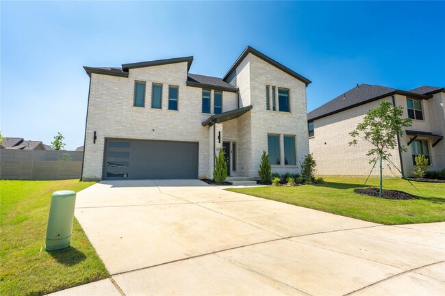 Building Photo - 3705 Solstice Rd
